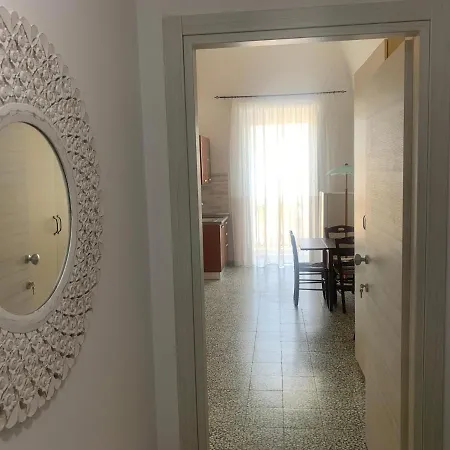 Апартаменты Colombo E *